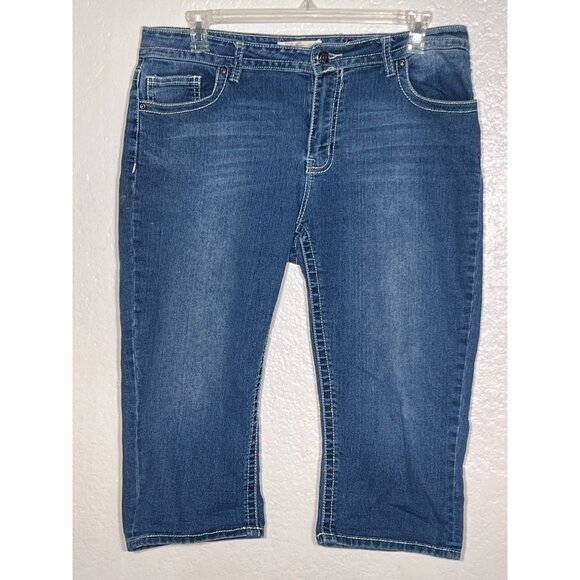 VGS Women Capri Jeans Blue Size 14 Stretchy Cotton Embroidered Pockets Mid-Rise - Picture 8 of 16
